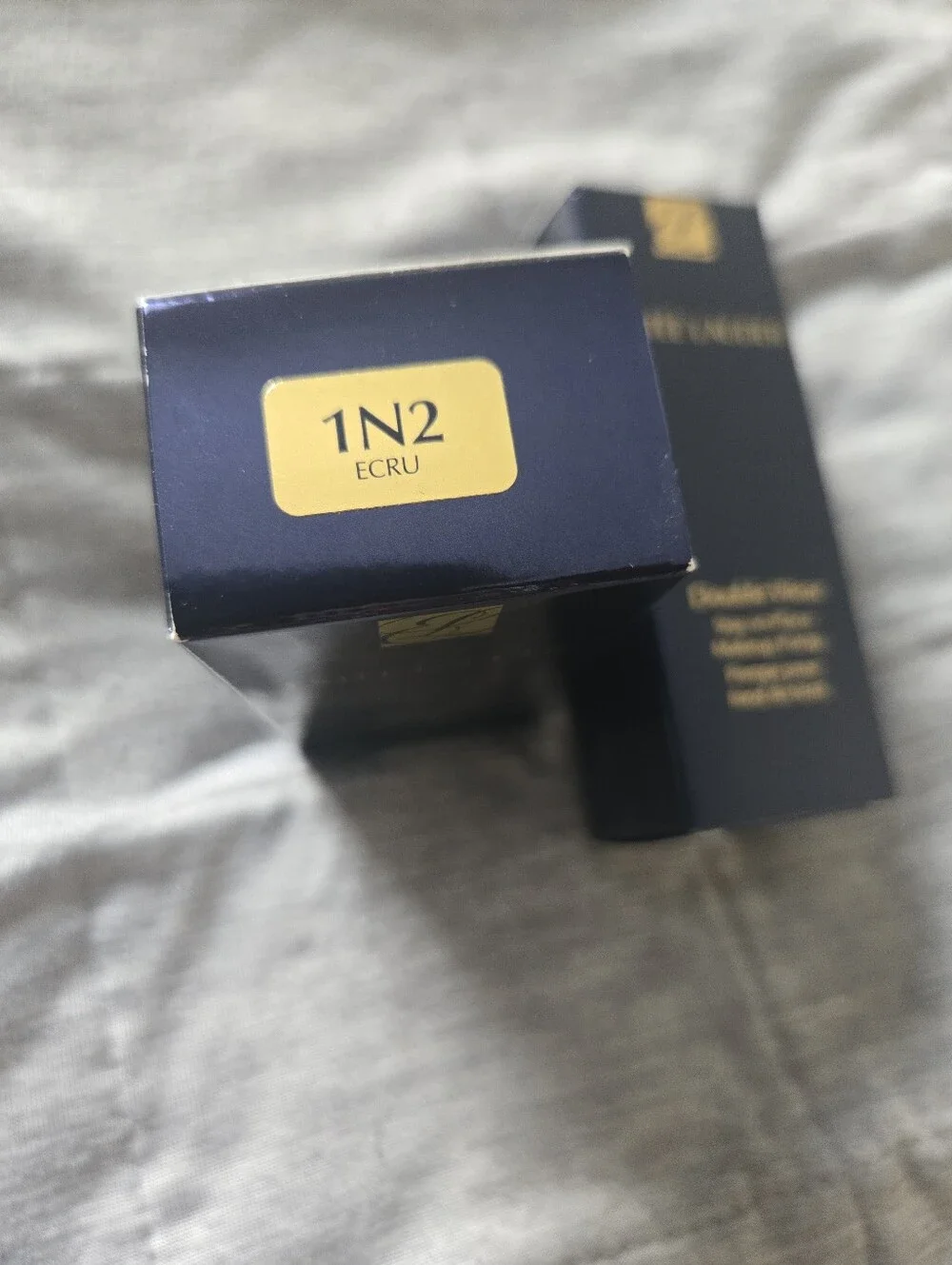 Estée Lauder Double Wear Stay-in-Place Foundation # 1N2 ECRU with pump